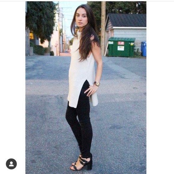 Aritzia Wilfred “Durandal” Sweater - Picture 1 of 8